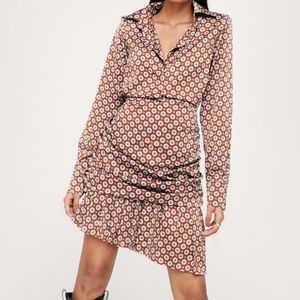 Vintage print statement shoulder shirt dress